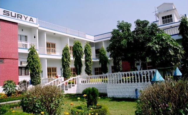 Hotel Surya Khajurāho Exteriér fotografie